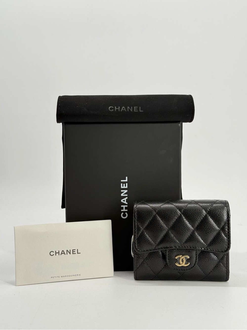 CHANEL Caviar Quilted Compact Flap Card Holder Wallet